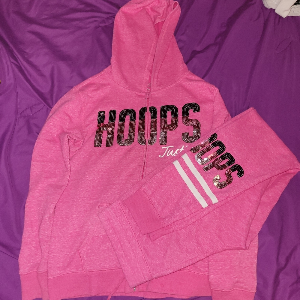 Girls basketball outfit
